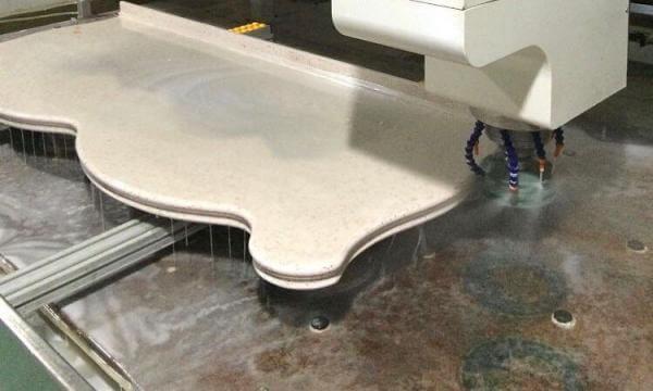 5-осевой фрезерный станок с ЧПУ