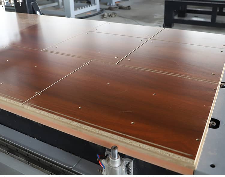 Маршрутизатор ЧПУ для фанеры