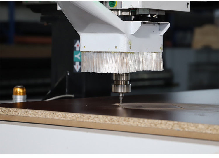 4 маршрутизатор с ЧПУ