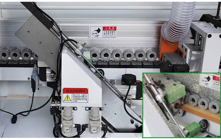 Автоматическая машина для полосы края