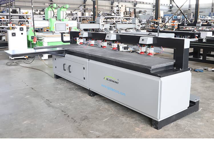 Деревянная буровая машина