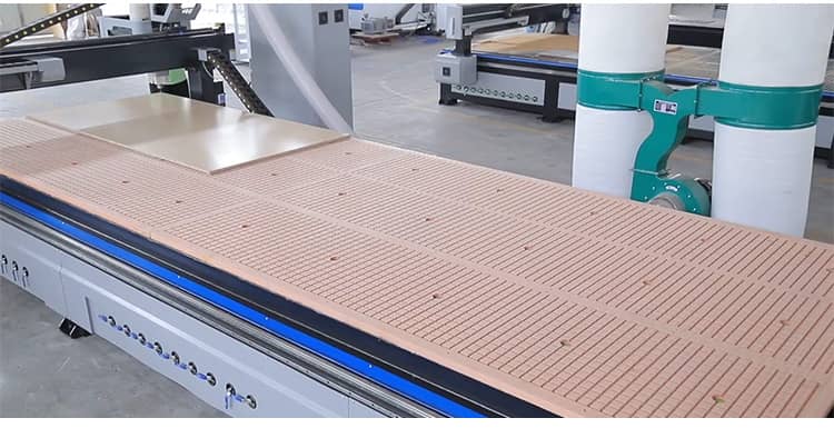 Станок для резки древесины