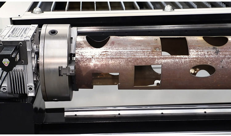 Боковой резак с роторной осью