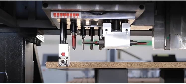 Машины для производства мебели