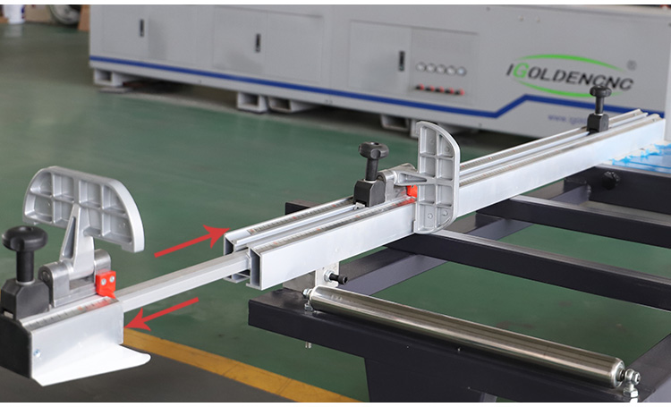 Лучшая скользящая панельная пила